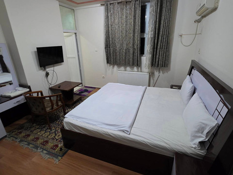 Arsalan guest house