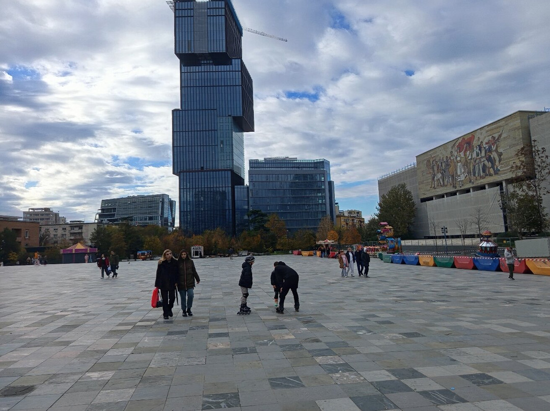 Skanderbeg Square-地拉那必去景点