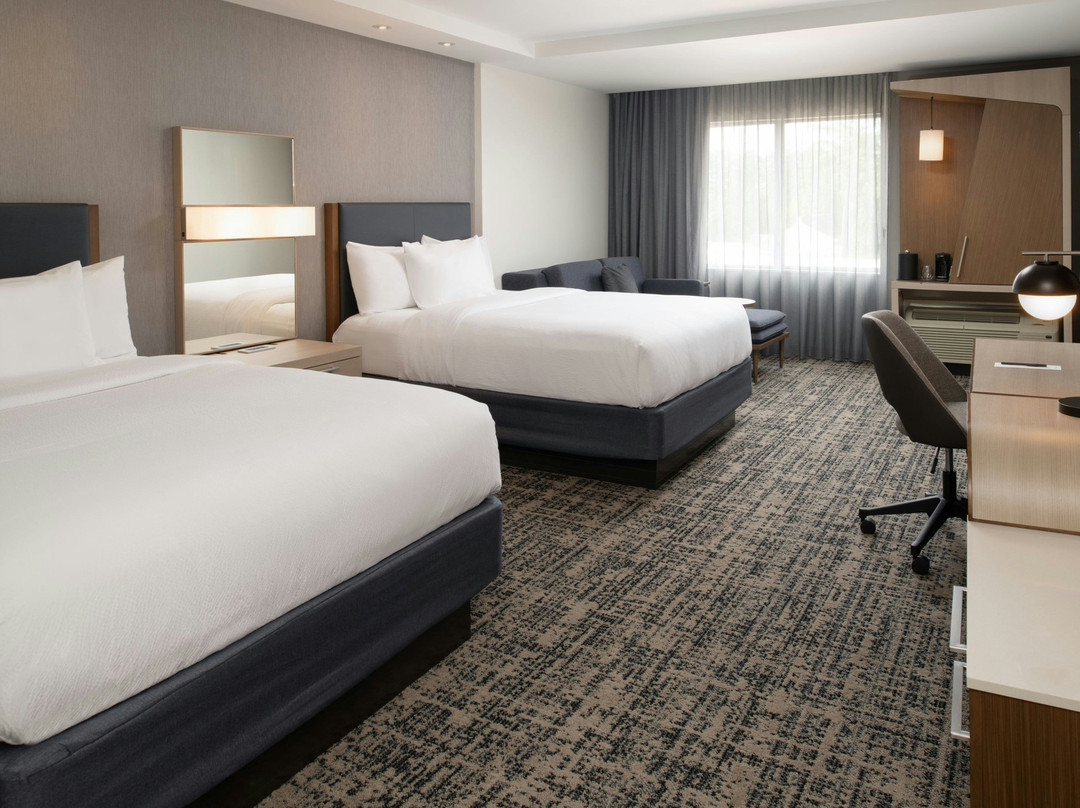 Courtyard by Marriott Houston City Place主图