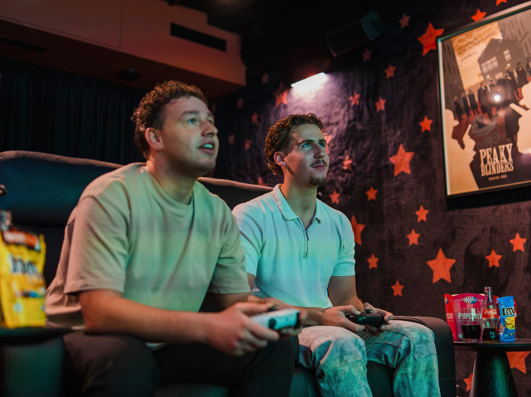 Spare Time Boutique Bowling & Entertainment-Gilze必去景点