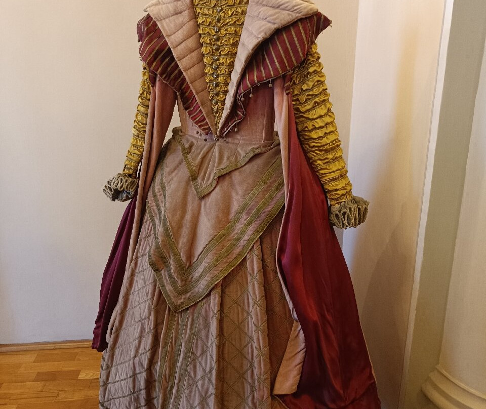 Maria Filotti Theatre-Braila必去景点