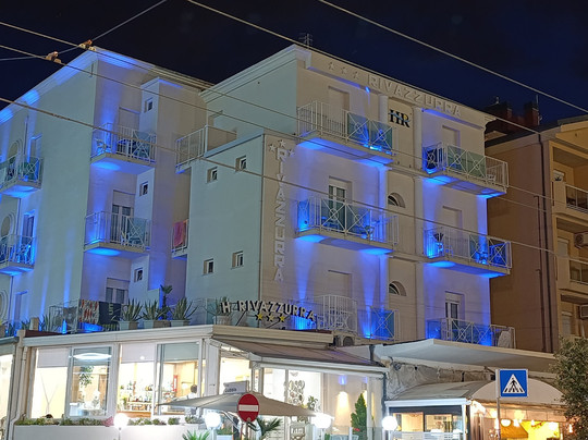 里瓦祖拉旅馆主图