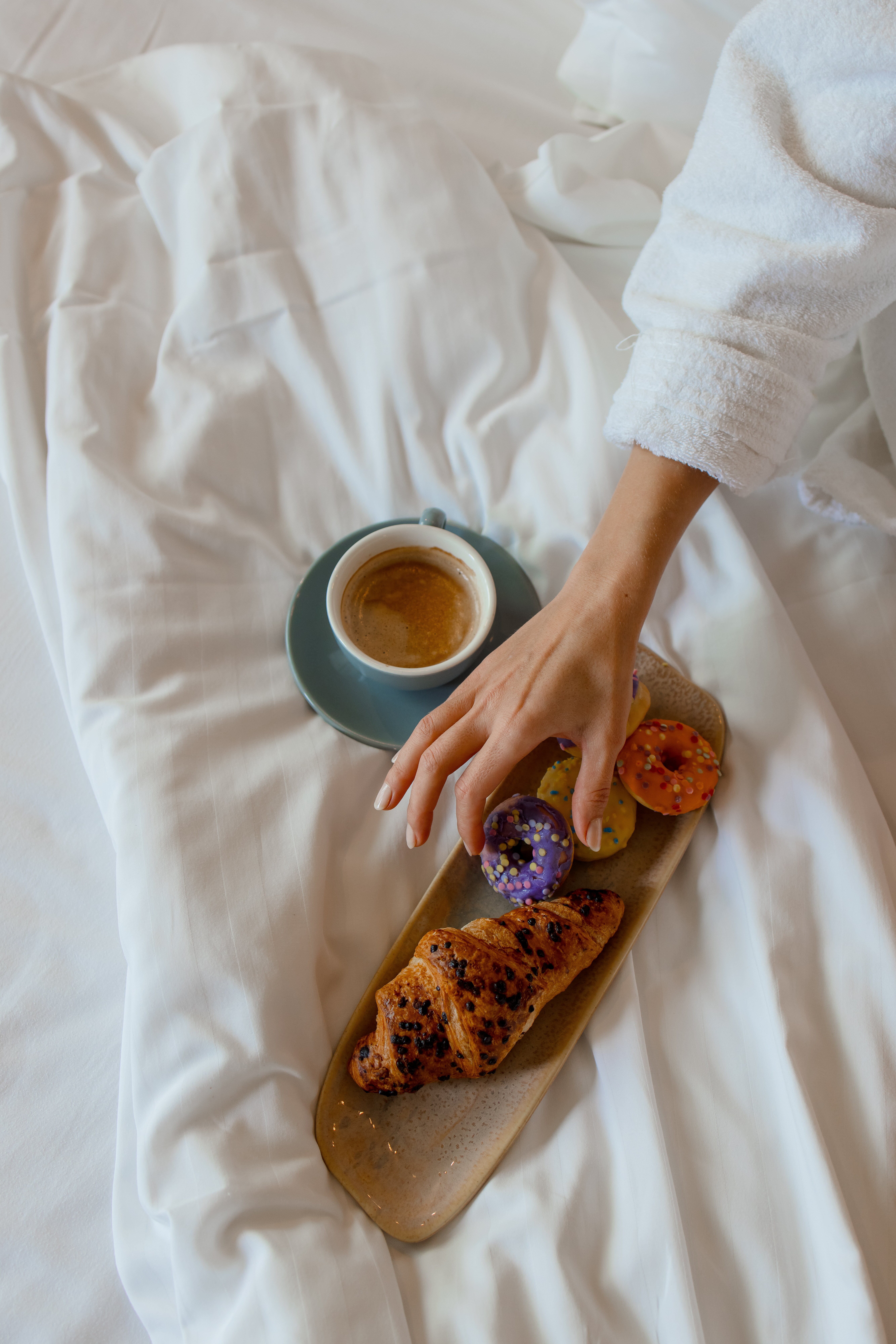 涂鸦画廊设计酒店-客卧