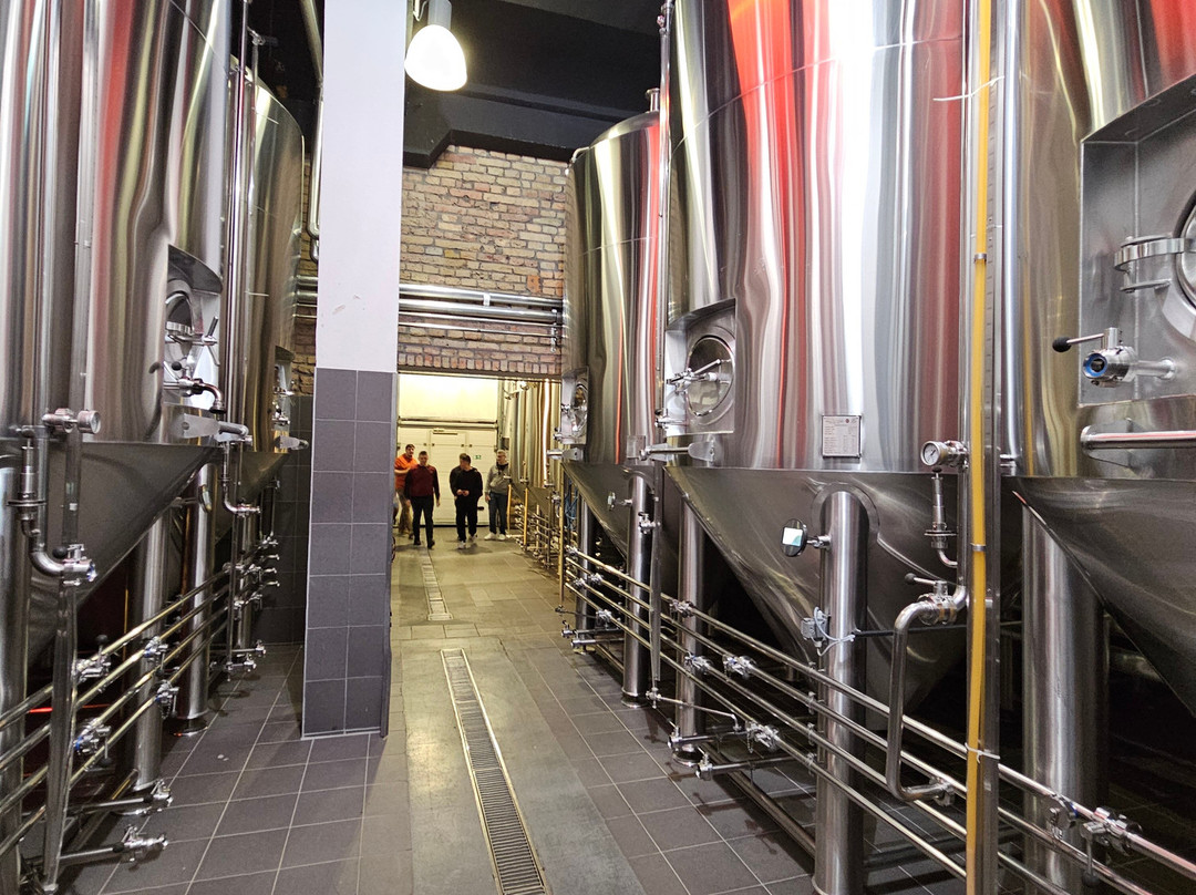 FIRST Craft Beer Brewery & Taproom-布达佩斯必去景点