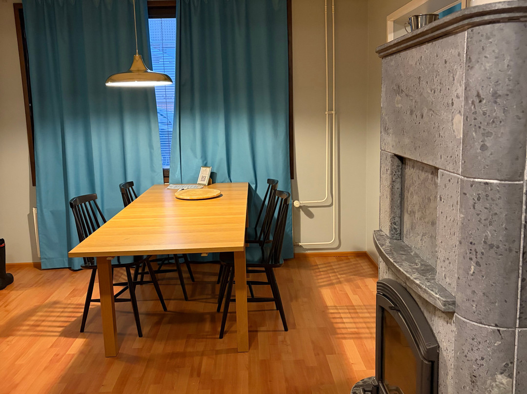 库尔塔海普酒店主图