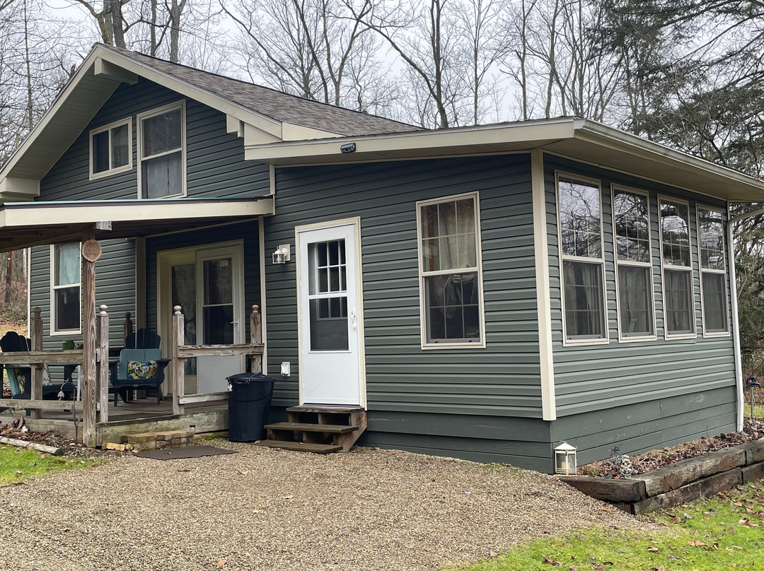 Bullfrog Mountain Cabins