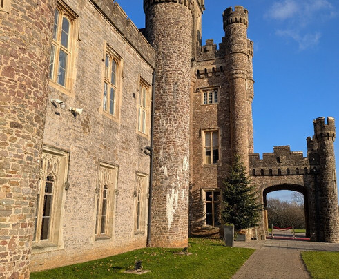 Hensol Castle-Hensol必去景点