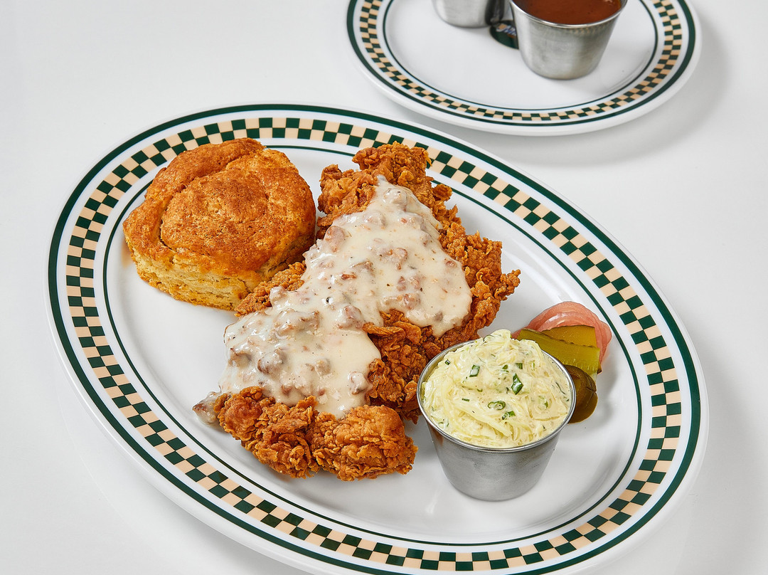 Mickey's Diner Ekkamai Corner