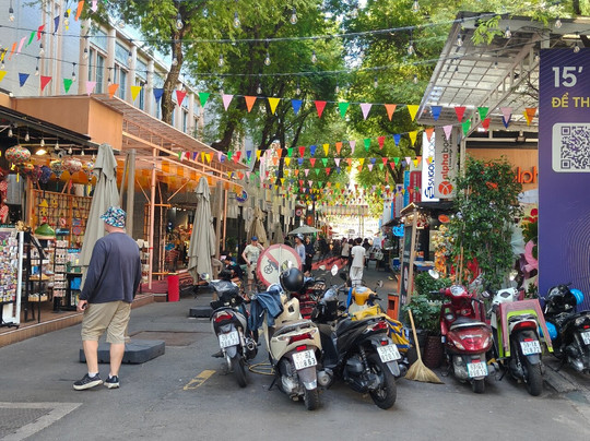 Ho Chi Minh City's Book Street-胡志明市必去景点