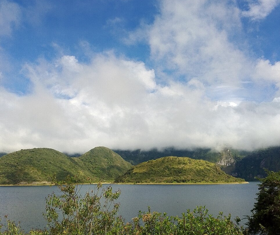 Laguna de Cuicocha-Cotacachi必去景点