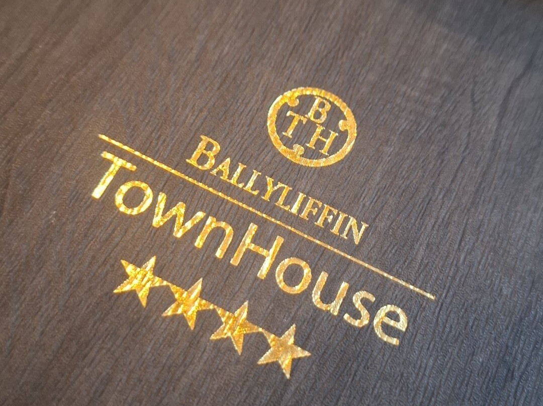 贝丽富镇屋主图