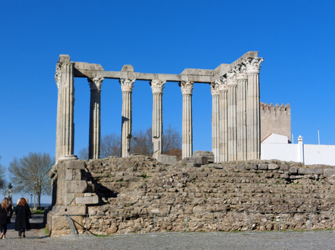 Templo Romano de Évora (Templo de Diana)-埃武拉必去景点