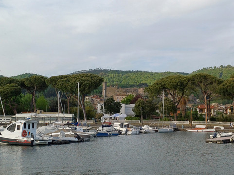 Lago di Bolsena-博尔塞纳必去景点