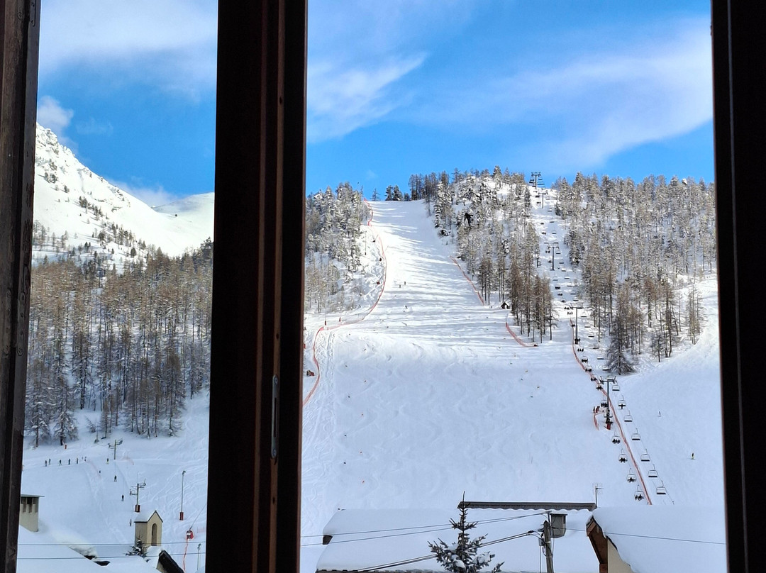 Chalet-Hotel Lucille主图