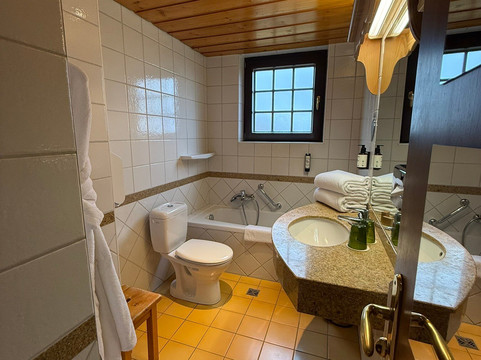 阿诺德酒店主图