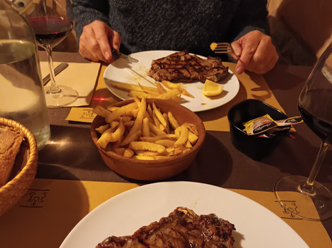 洛坎达德尔布翁古斯泰奥酒店主图