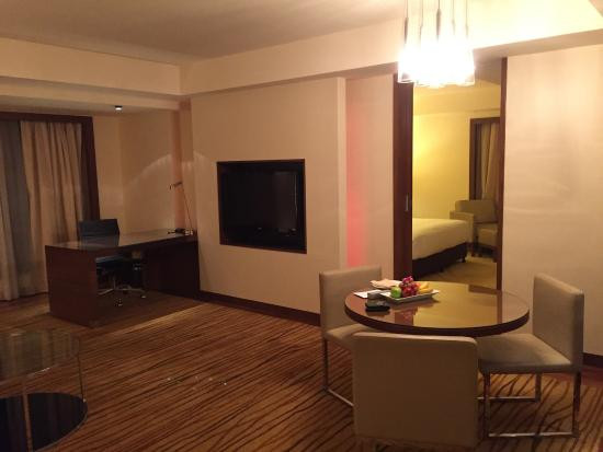 京那巴鲁凯悦酒店主图