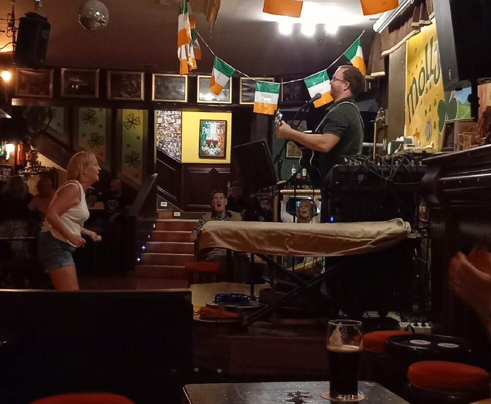 The Molly Malone-德拉克鲁兹索尔港必去景点