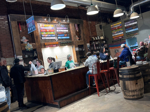 New Trail Brewing Co.-Williamsport必去景点