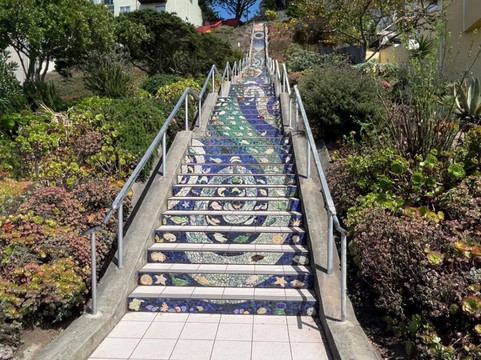 马赛克艺术阶梯-旧金山必去景点