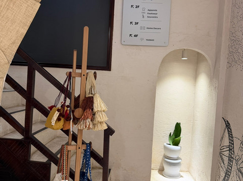 Her Works Vientiane Flagship Store-万象必去景点