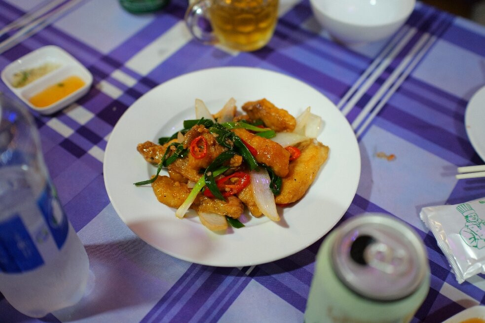 Vespa Rouge-胡志明市必去景点