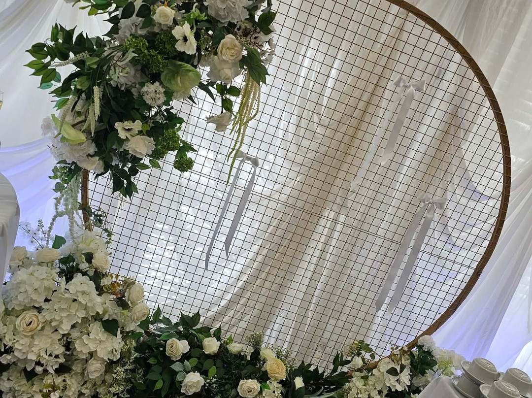 山毛榉草坪别墅酒店主图