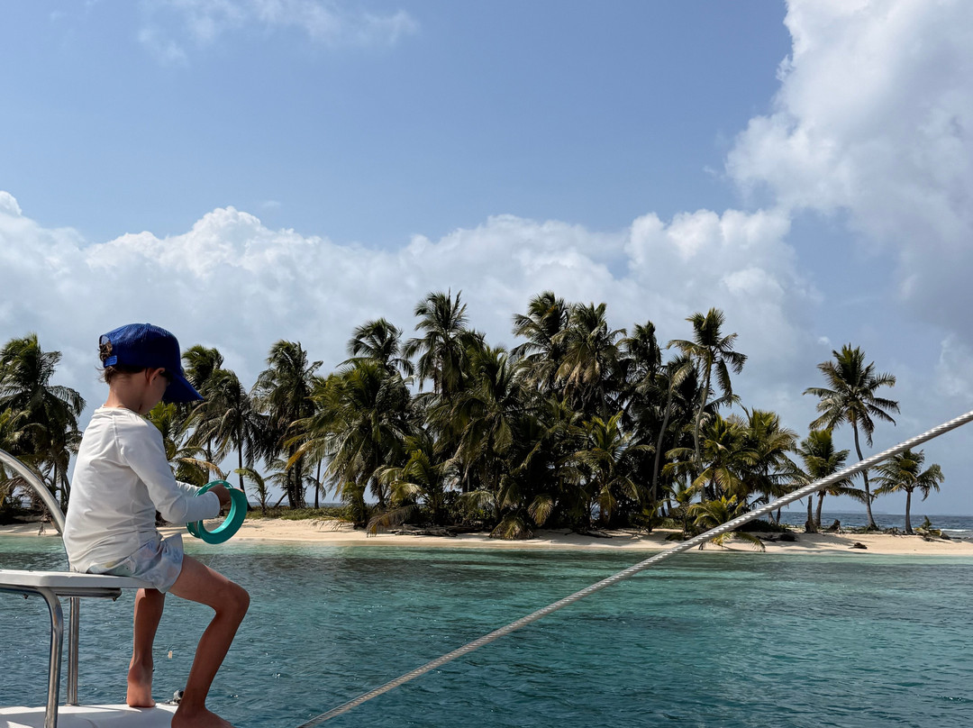 Catamaran Adventures San Blas-埃尔波韦尼尔必去景点