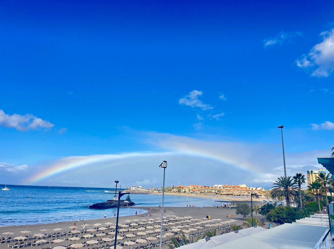 Playa de las Vistas-洛斯克里斯蒂亚诺斯必去景点