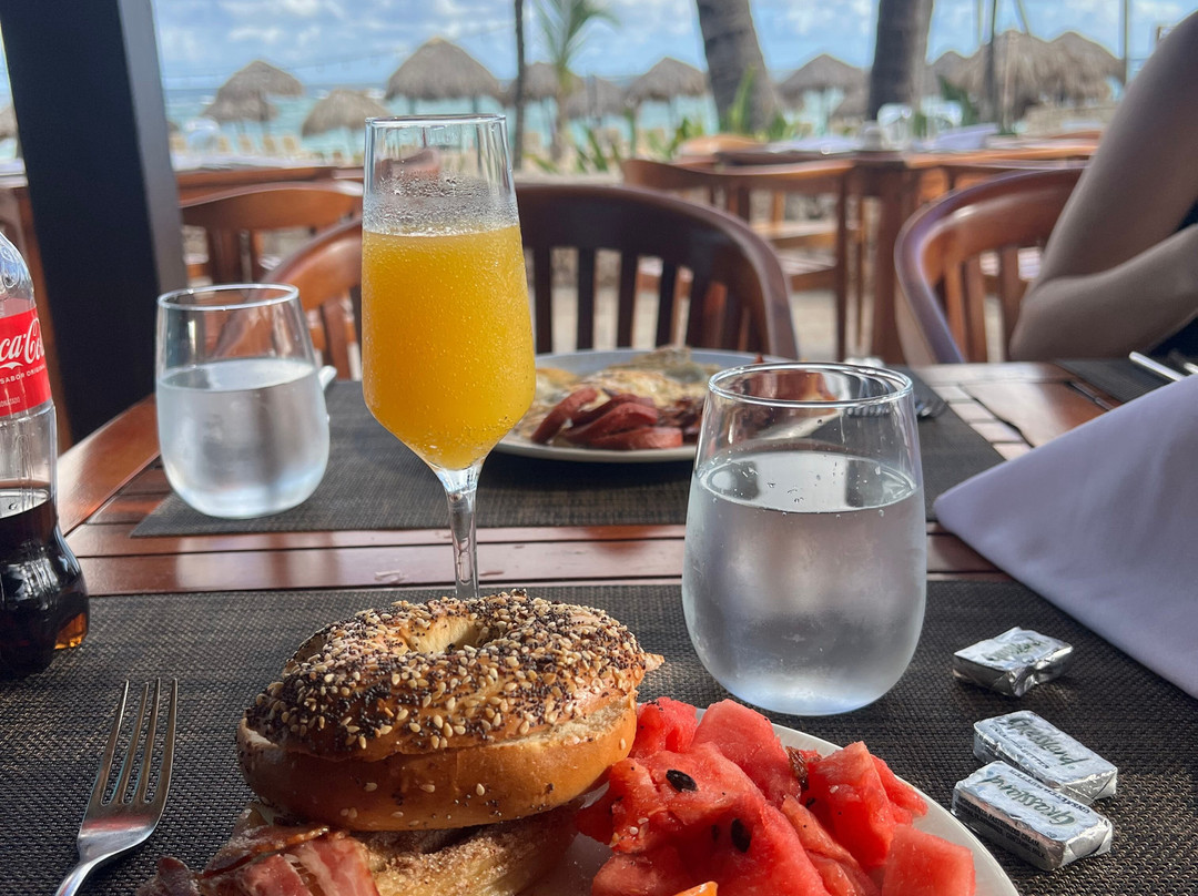 蓬塔卡纳宏伟异域度假村-全包主图