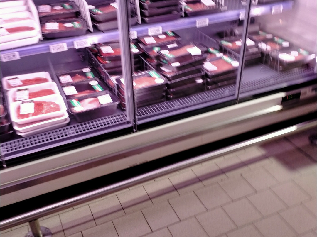 D'Ambros ipermercato-Turate必去景点