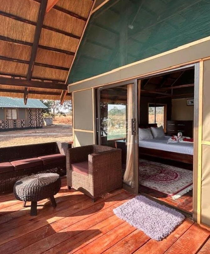 Mwamfushi Safari Lodge