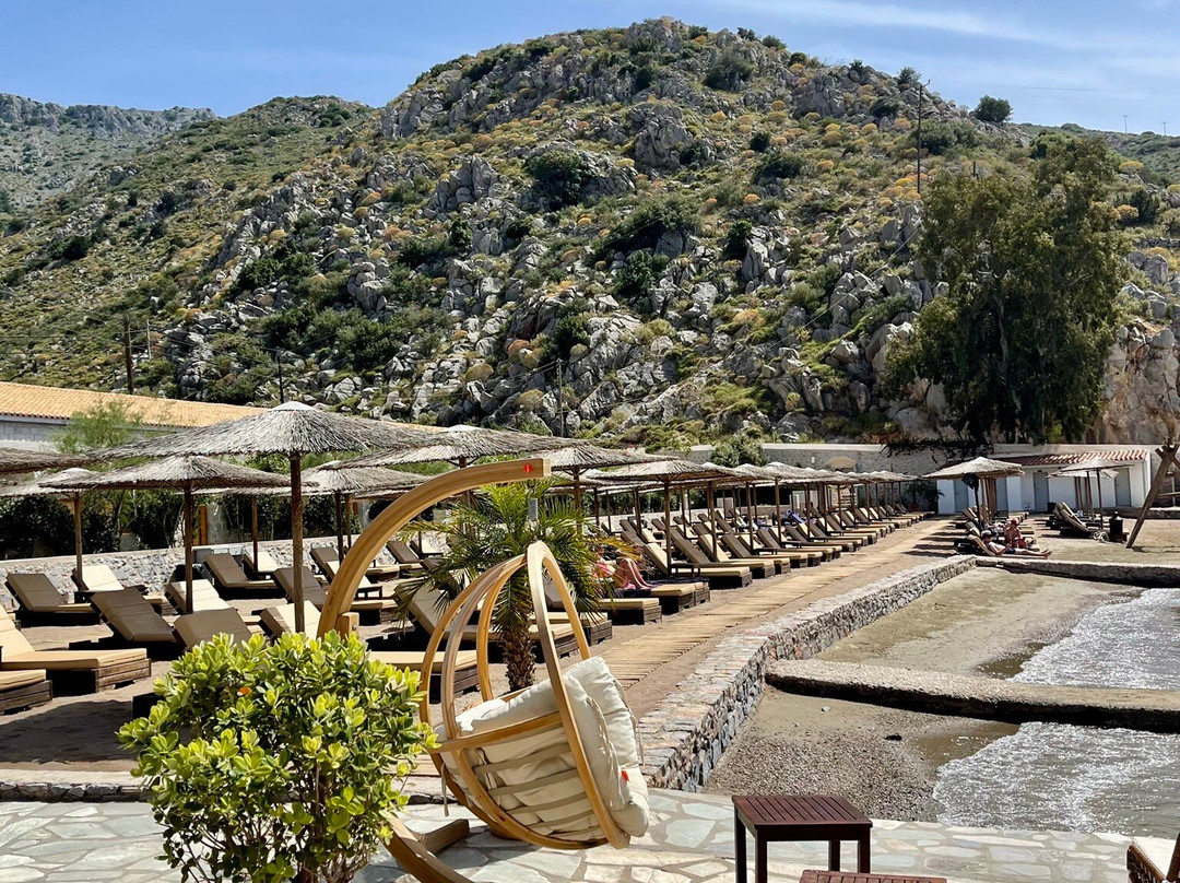 Mandraki Beach-Hydra必去景点