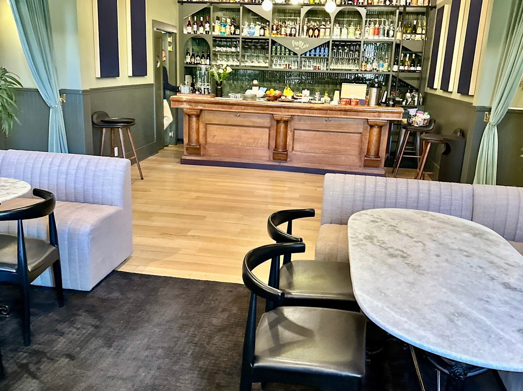 罗彻斯特酒店主图