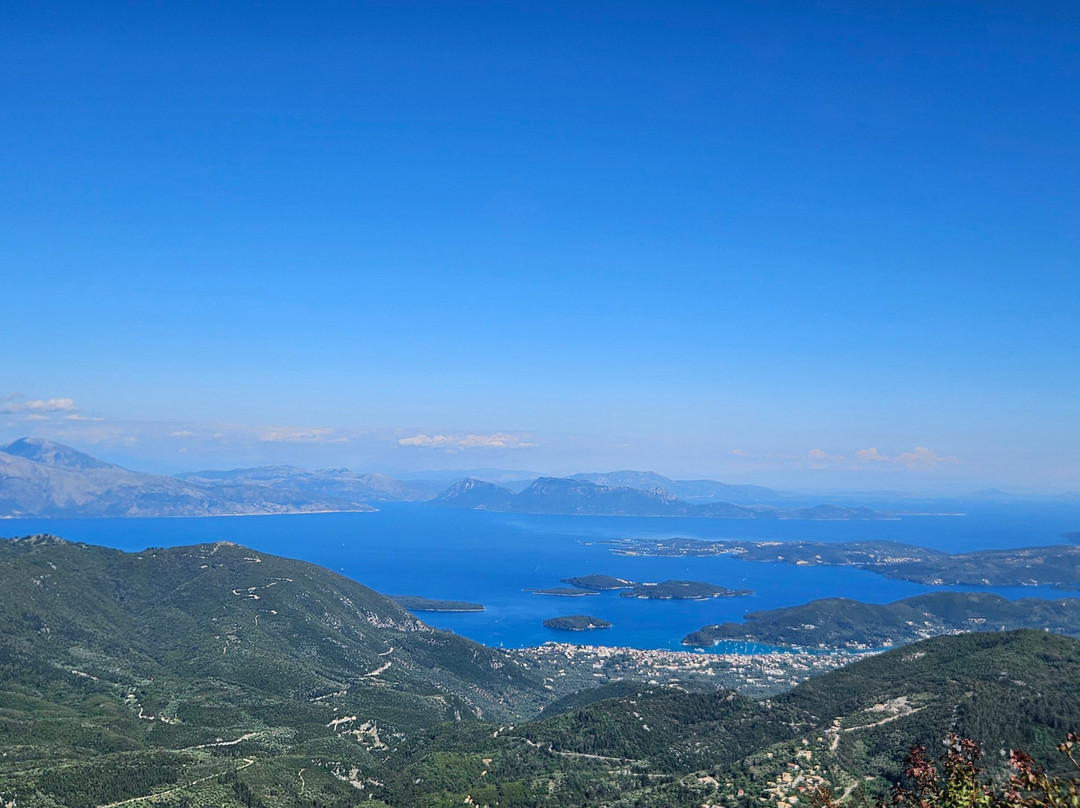 Profitis Ilias Church-Areopoli必去景点