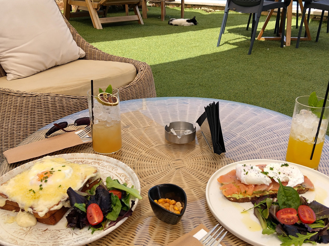 Cafe Delight