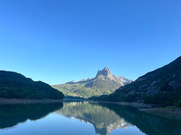 卡苏耶纳酒店-旅行者