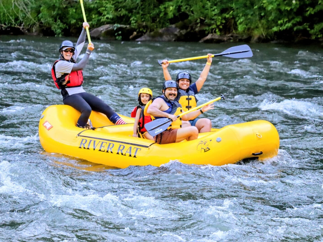 River Rat Whitewater Rafting-Hartford必去景点