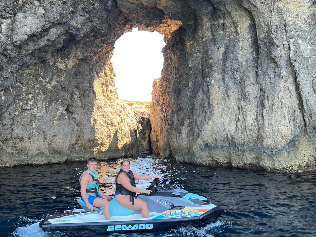 Island Thrills Watersports-Qala必去景点