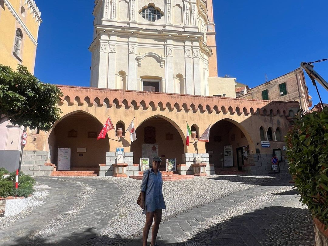 Chiesa di San Nicola di Bari-Diano Castello必去景点