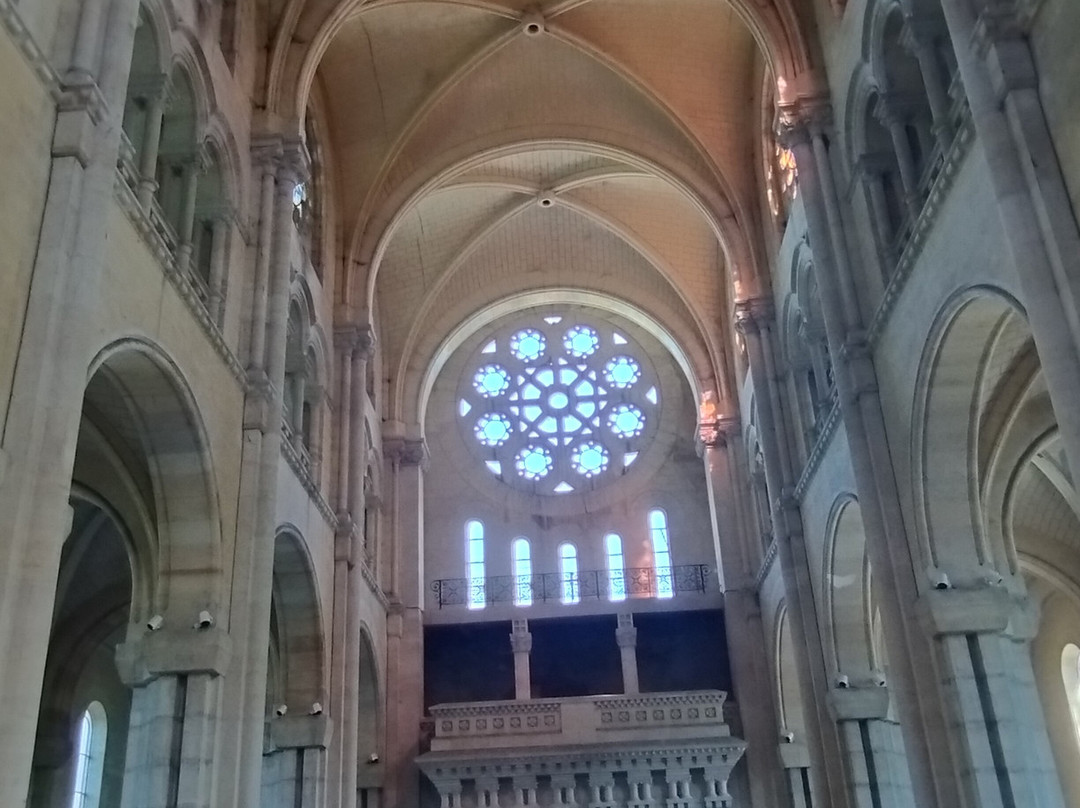 Église Saint-Étienne-Bar-le-Duc必去景点