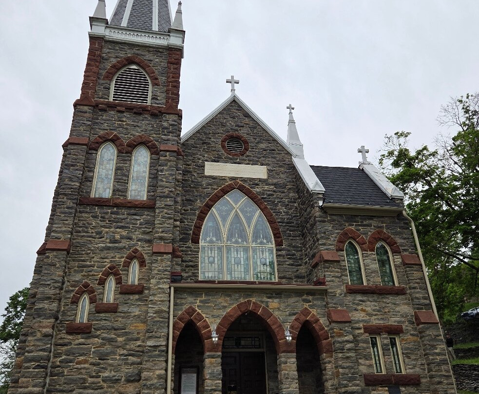 St. Peter's Roman Catholic Church-哈泊斯费里必去景点
