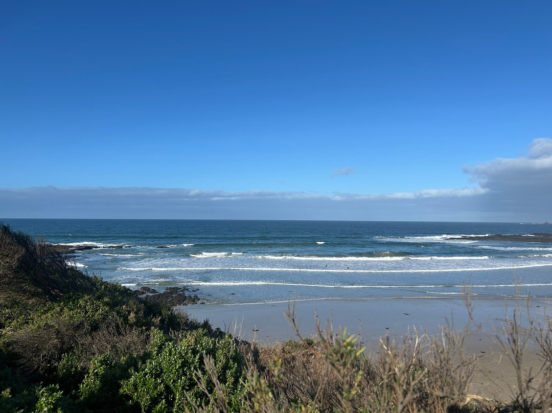 YCW Beach-Smiths Beach必去景点