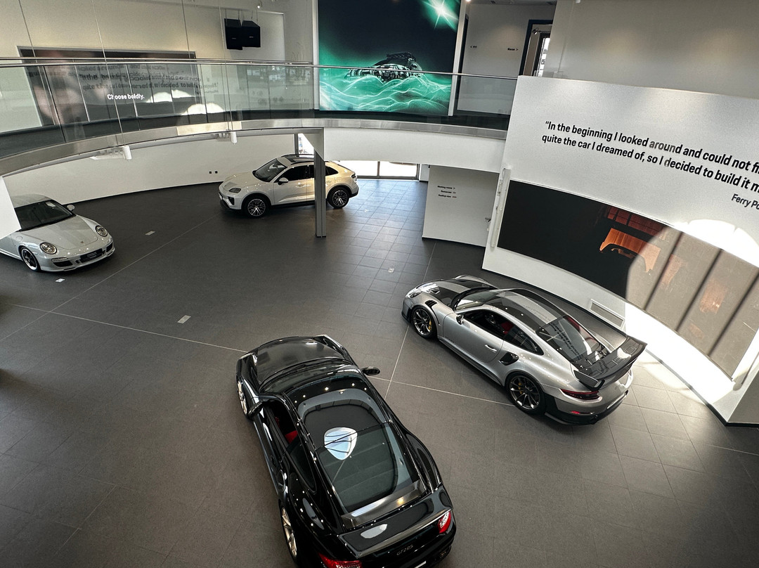 Porsche Experience Centre Silverstone-Towcester必去景点