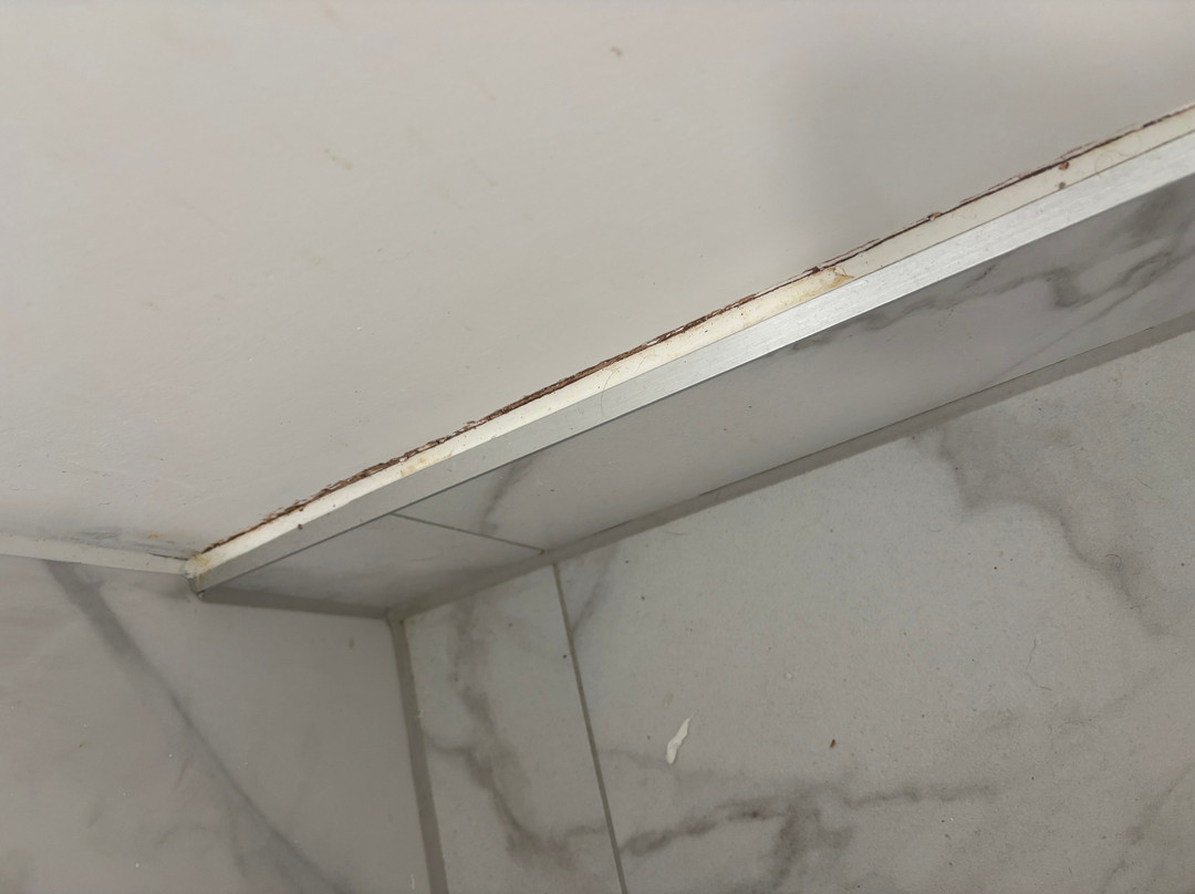 罗素酒店主图