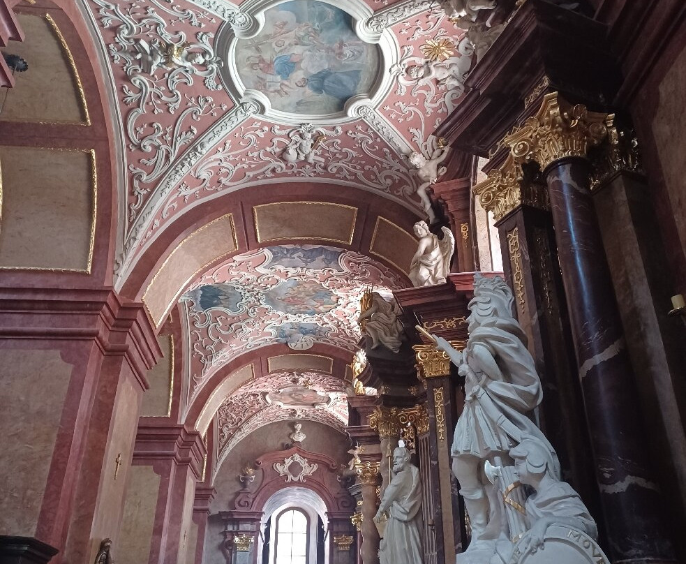 Parish Church of St. Stanislaus - Fara Church-波兹南必去景点