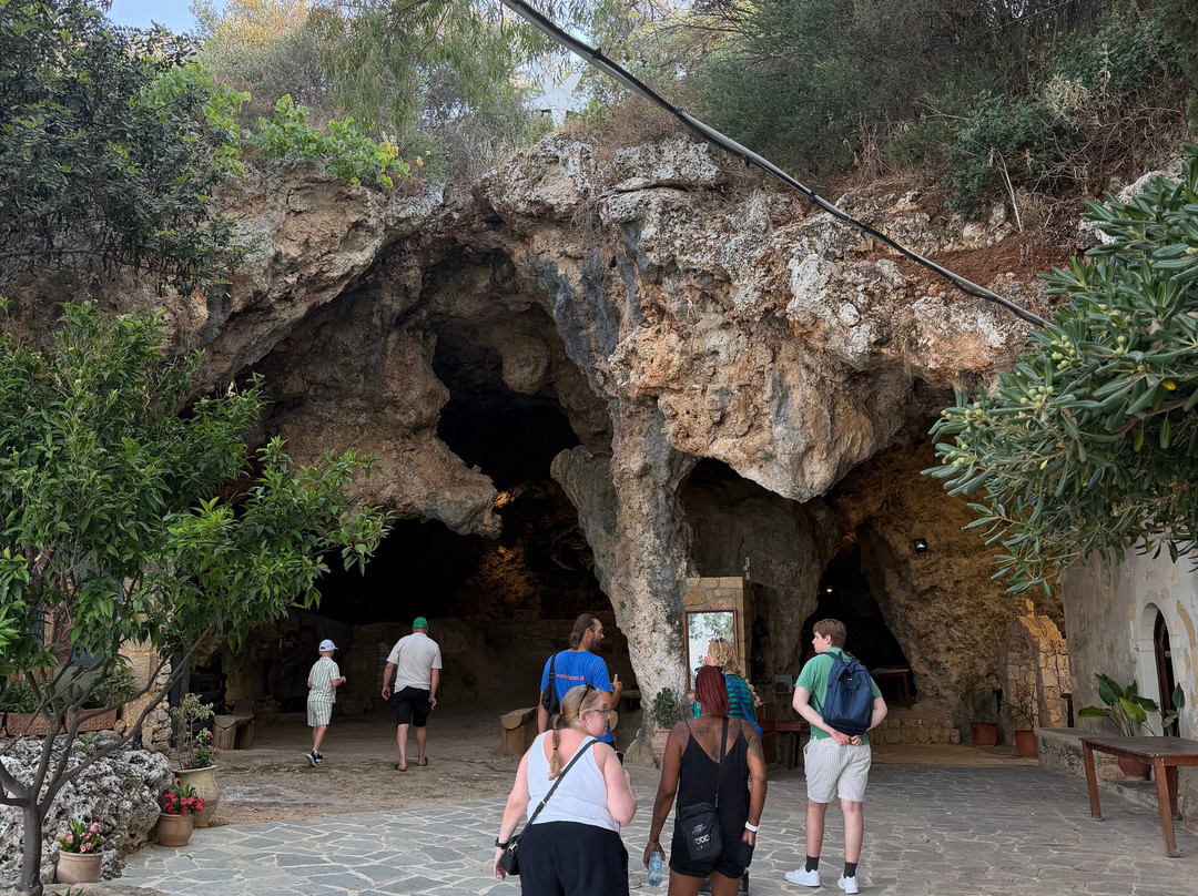 Cave of St. John The Hermit-Marathokefala必去景点