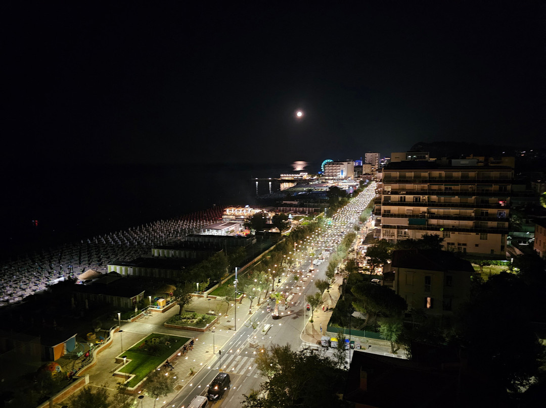 Opera Suite Hotel Pesaro