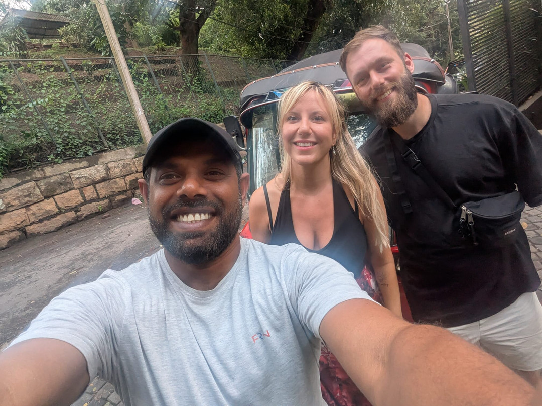 Sara Kandy Tours