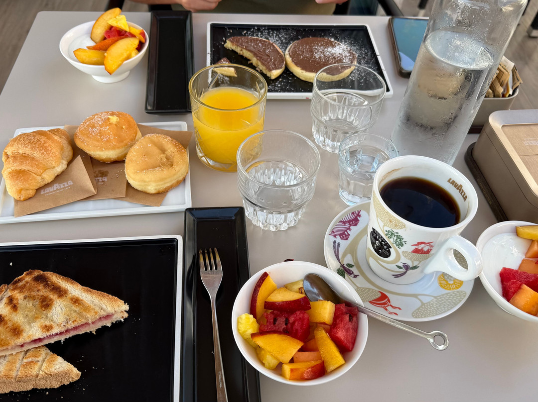 海滨码头酒店主图